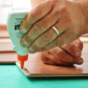 Rodzaje klejów meblarskich